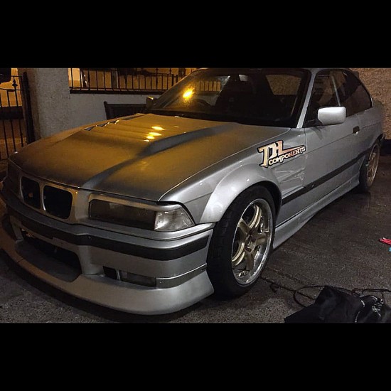 E36 BMW Coupe Fibreglass Front Wings +50mm Wider